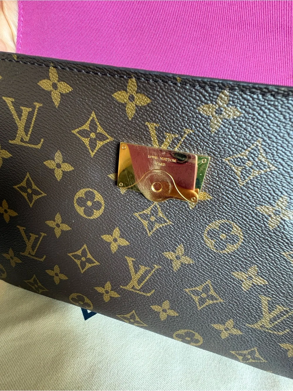 Louis Vuitton Monogram Cluny BB Bag with Pink Strap like new!
